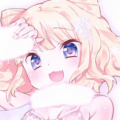工人搭建舞台时为追星女儿拍下海报